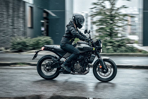 husqvarna svartpilen 125